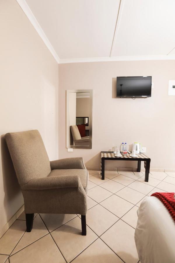 Nongoma Lodge & Inn Cc Εξωτερικό φωτογραφία