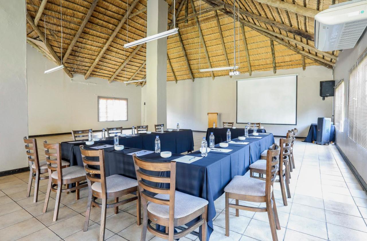 Nongoma Lodge & Inn Cc Εξωτερικό φωτογραφία