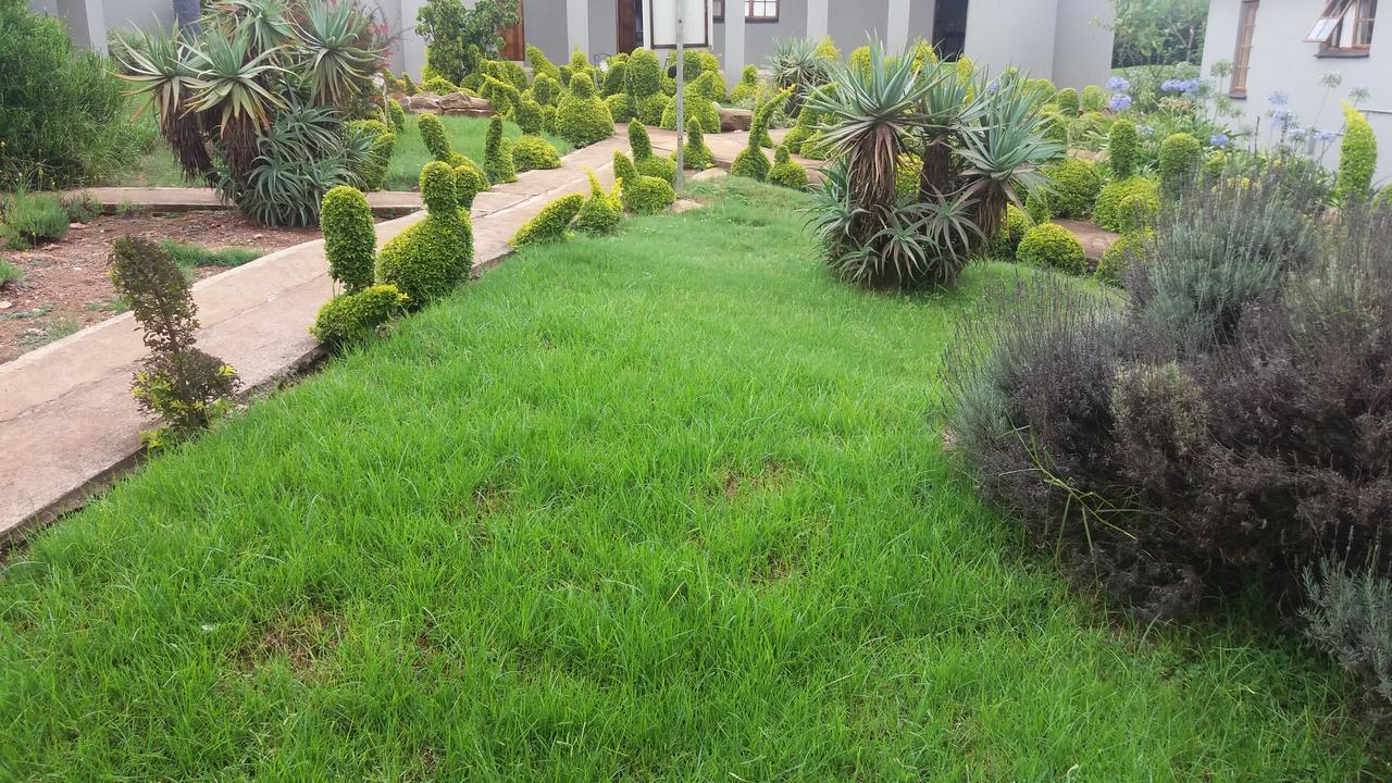 Nongoma Lodge & Inn Cc Εξωτερικό φωτογραφία